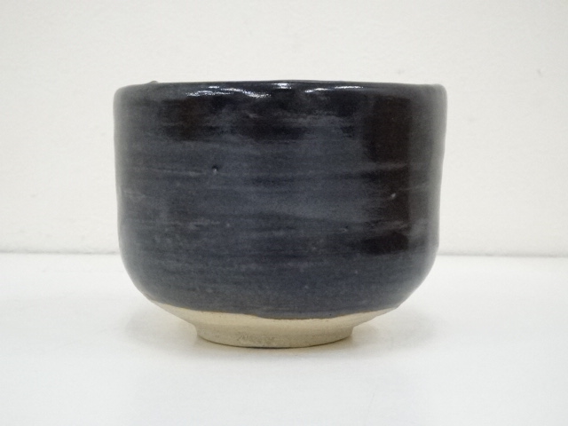 茶道具 古物品 茶碗 黒釉 勤 木箱入 茶道具 古物品 茶碗 黒釉 勤 木箱入